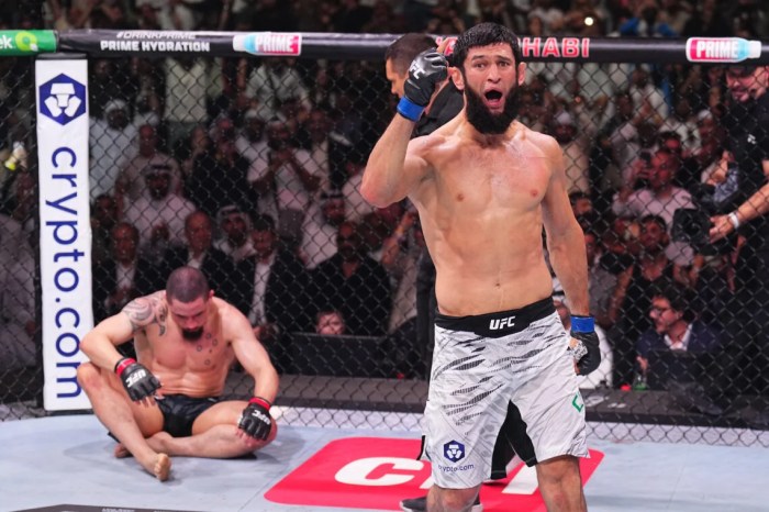 Main Card Results UFC 319: Du Plessis vs Chimaev, Siapa yang Berjaya di Oktagon?
